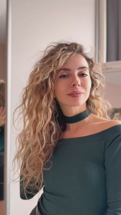 Бустер Флуид за оформяне, дефиниране и контрол на къдрава коса Booster Fluid 250 мл